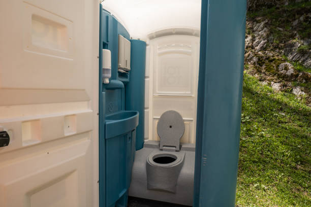 Best Portable toilet rental cost  in Bonduel, WI